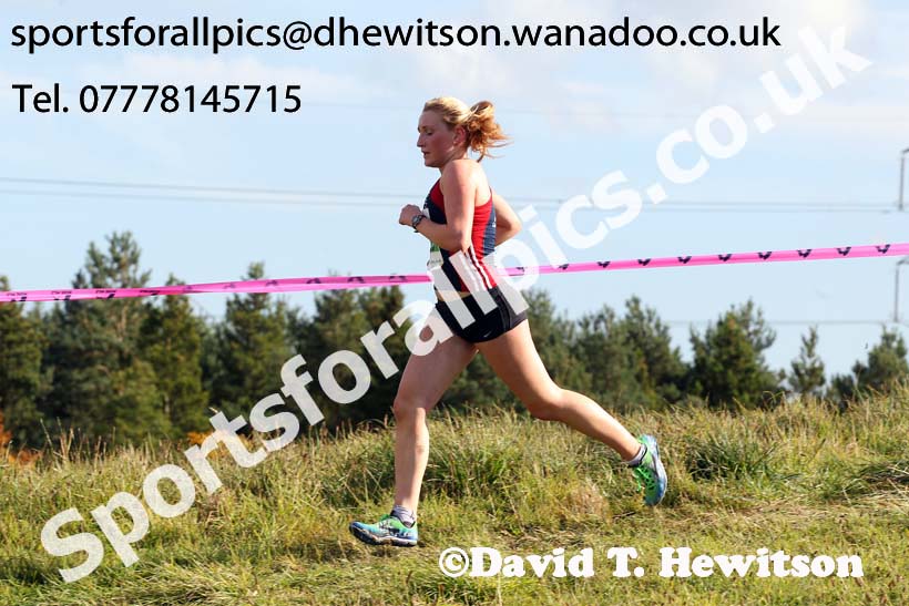 Womens under-17s and under-20s, North East Harrier League, Cramlington. Photo: David T. Hewitson/Sports for All Pics